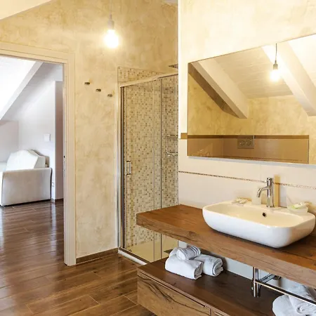 فندق مبيت وإفطار Incanto Del Mare 4*